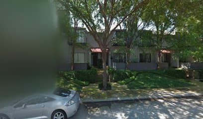 5990 LINDENSHIRE LN