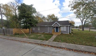 1229 JAMES ST