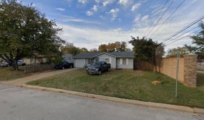 102 FANNIN DR