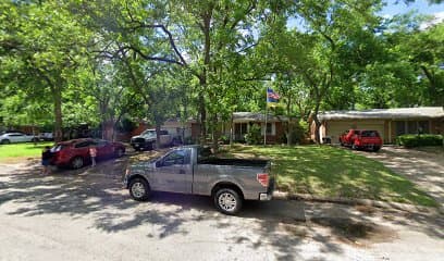 1517 CAMELLIA DR