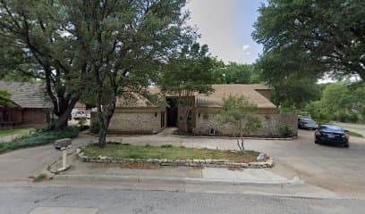 1920 BRIARCREST LN