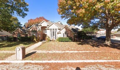 2600 HIGHLAND DR