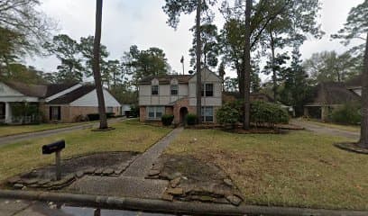 1918 LAUREL HILL DR