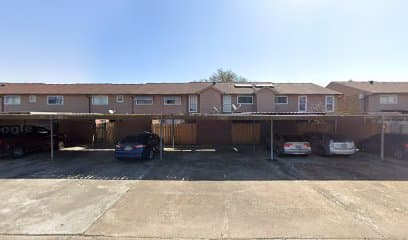 1035 WILLOW OAKS CIR