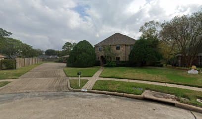 3113 DOW CIR