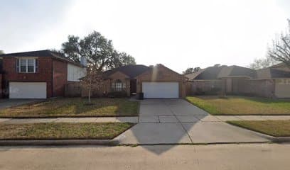 16407 LEAMINGTON LN