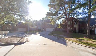 14703 HUNTMONT DR