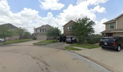 13302 CLUB GREEN CT