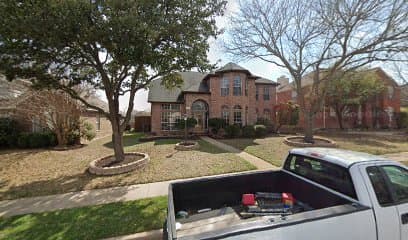 1308 GREENLEAF CIR
