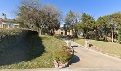 1215 WHISPERING OAKS DR