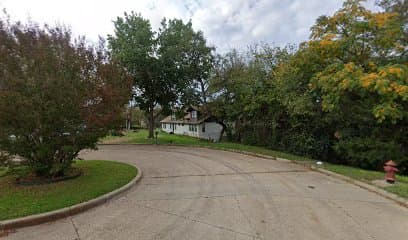 905 DOY DR