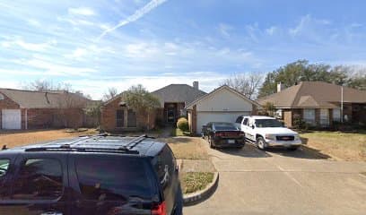 808 CREEKSIDE DR