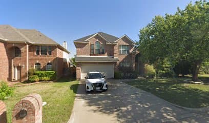 4624 MAPLE HILL DR