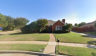 1714 CHESTNUT HILL LN